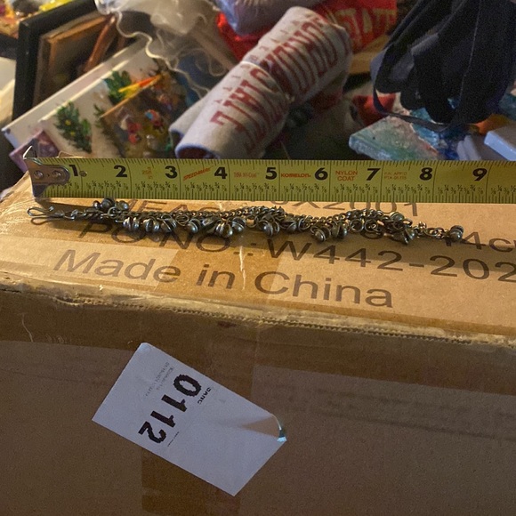 SILVER TONE BRACELET W/LITTLE BELLS - Picture 2 of 2